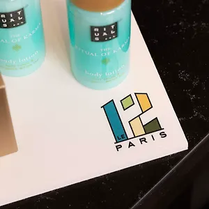 Le 12 צרפת
