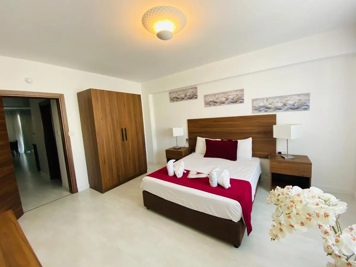 Eleonora Hotel Apartments Larnaca Kıbrıs