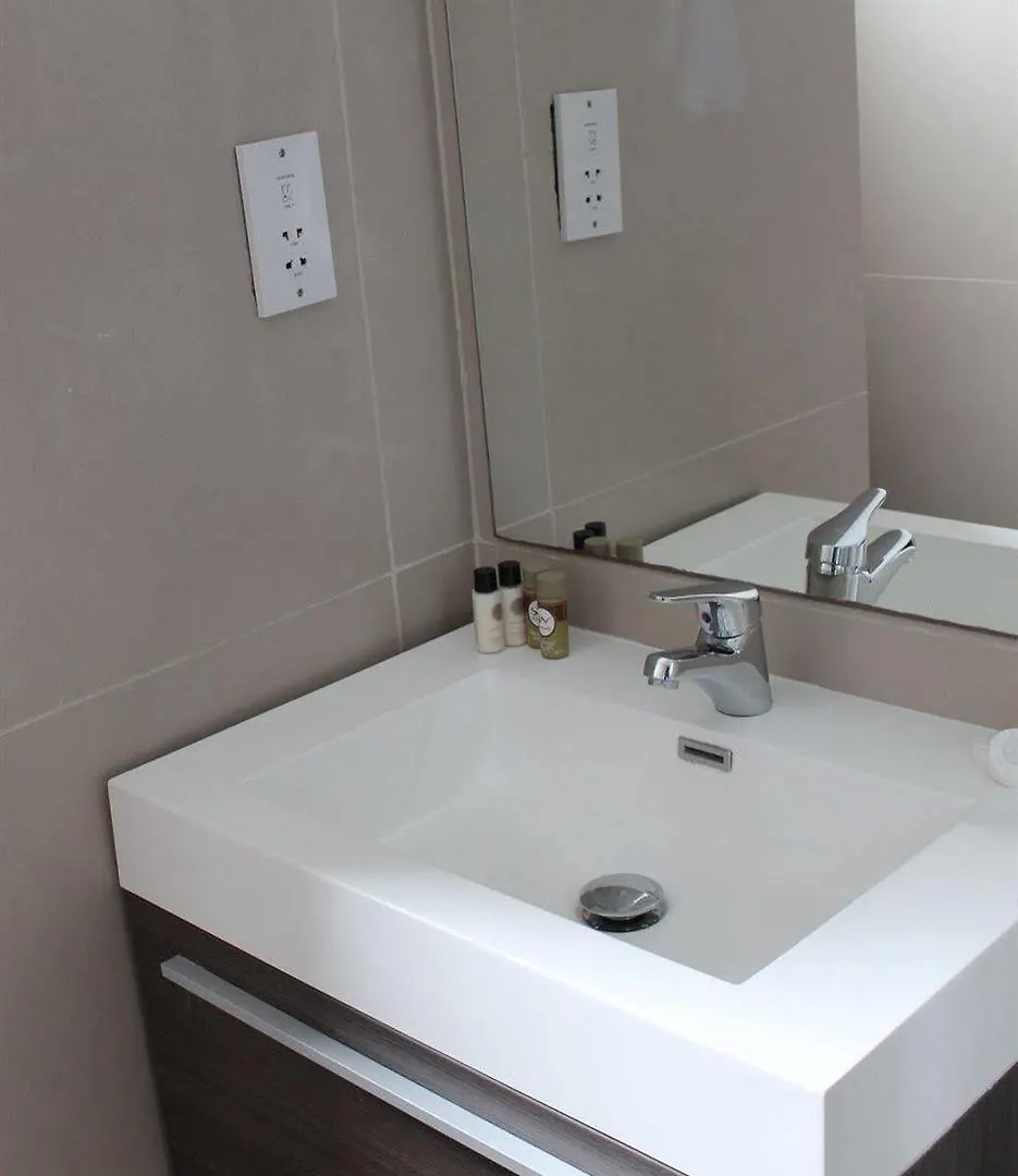 Eleonora Hotel Apartments Larnaca Apart Otel